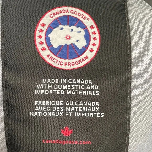 Canada Goose women’s parka size XS